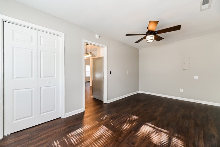 Building Photo - 101 Tweed Ct