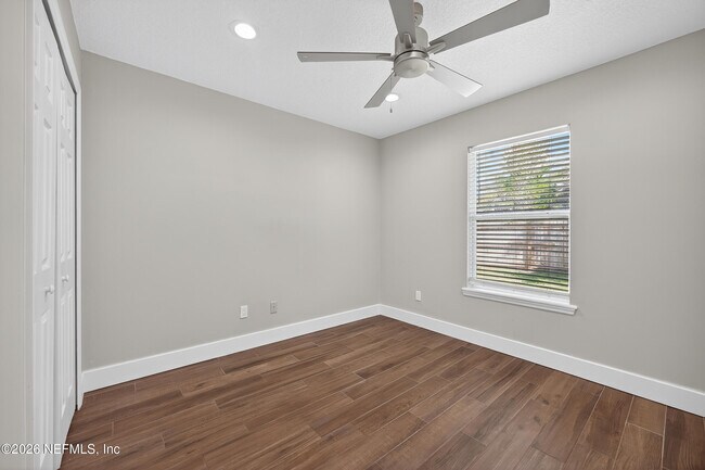 Building Photo - 11048 Stutz Ct