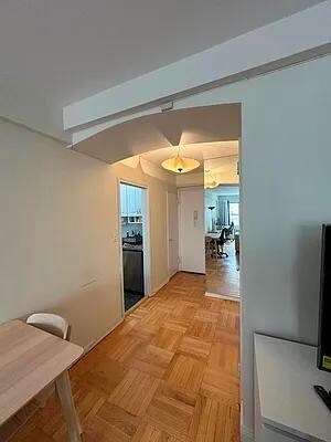 Building Photo - 288 Lexington Ave