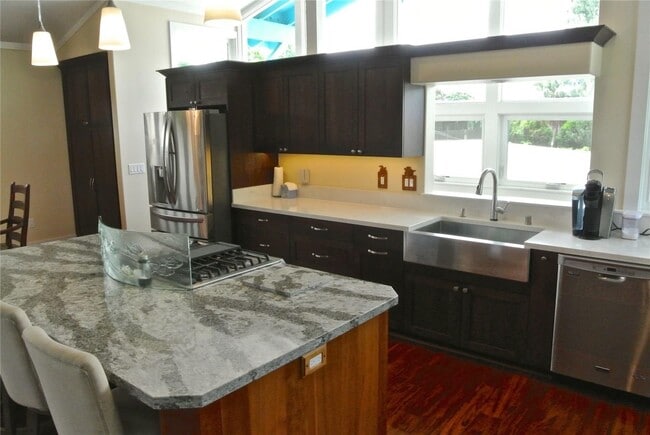 Building Photo - 362 - MA