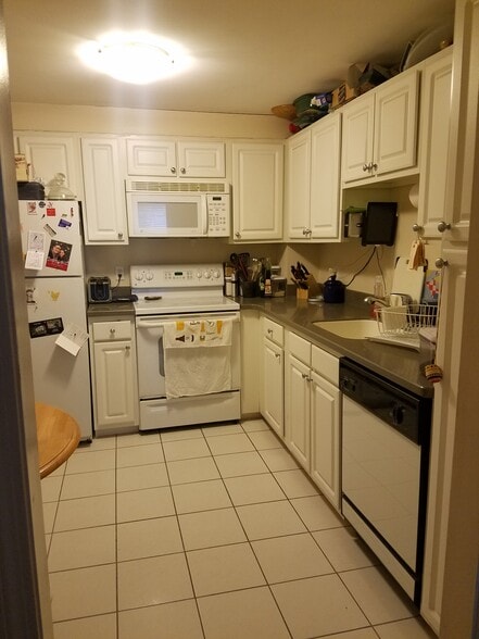 Kitchen - 329 Harvard St