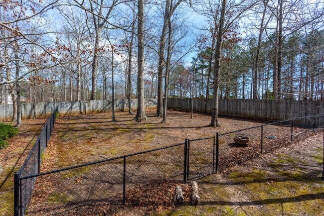 Building Photo - 6229 Huckleberry Ridge