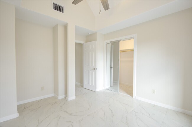 Building Photo - 4427 Waterfall Way