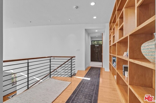 Building Photo - 1635 19th St