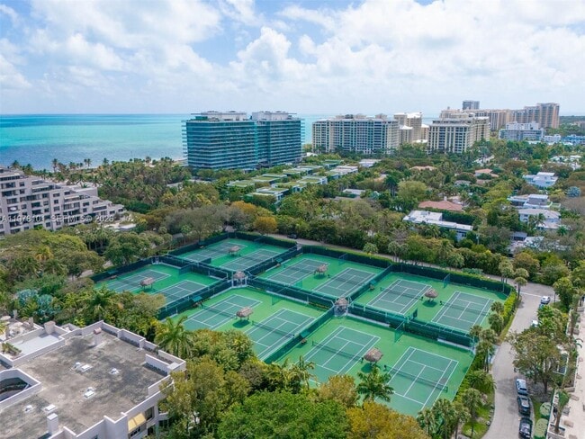 Building Photo - 161 Crandon Blvd