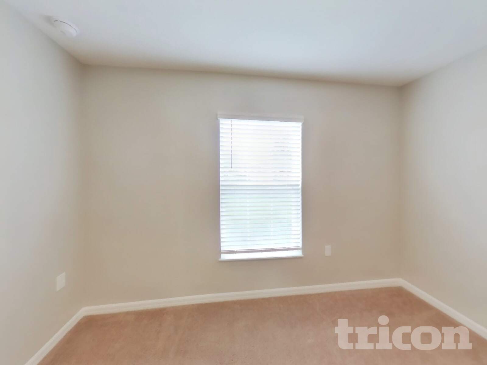 Building Photo - 57 Pilgrim Dr