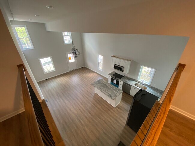 Great lofted space - 30 E Center St