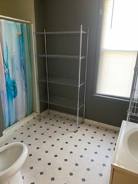 Bathroom - 37 E Main St