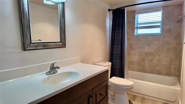 Building Photo - 403 NW 68th Ave