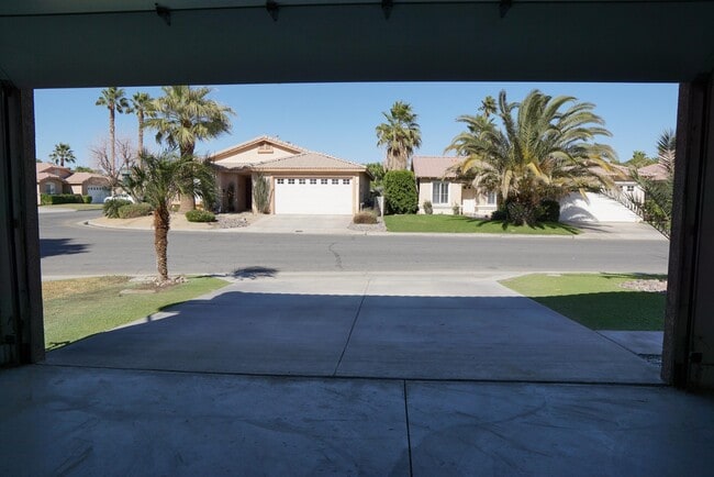 Building Photo - 82381 Grant Dr