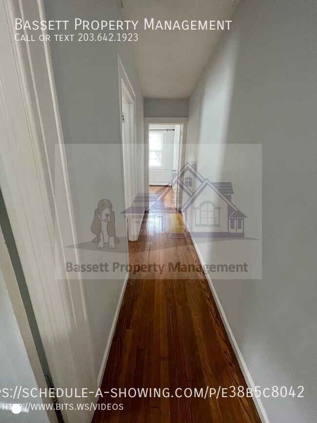 Building Photo - 26 Bradley Ave