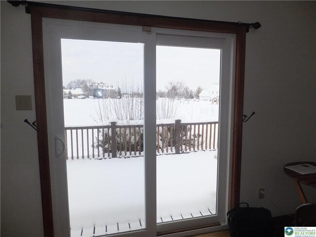 Building Photo - 1207 Kressler Rd