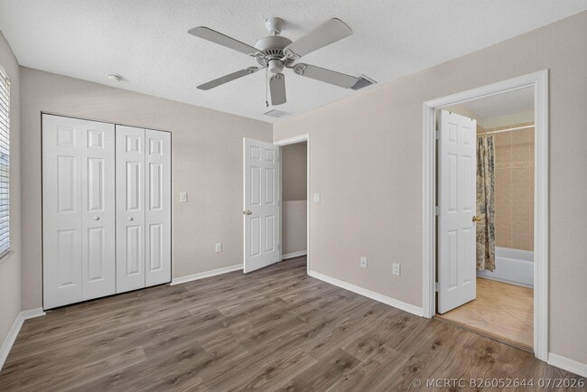 Building Photo - 2786 SE Birmingham Dr