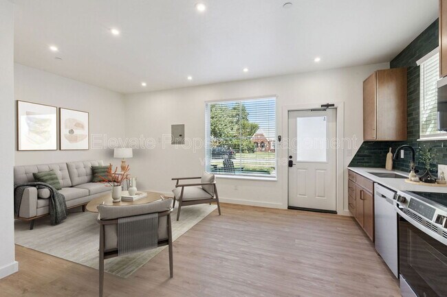 Building Photo - 1624 NW 17th St