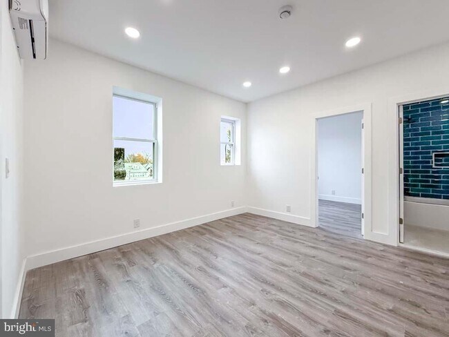 Building Photo - 30 Haddon Ave