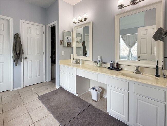 Building Photo - 21822 Pepperberry Trail