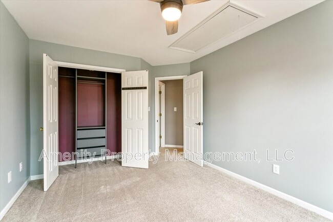 Building Photo - 141 Pine Creek Dr