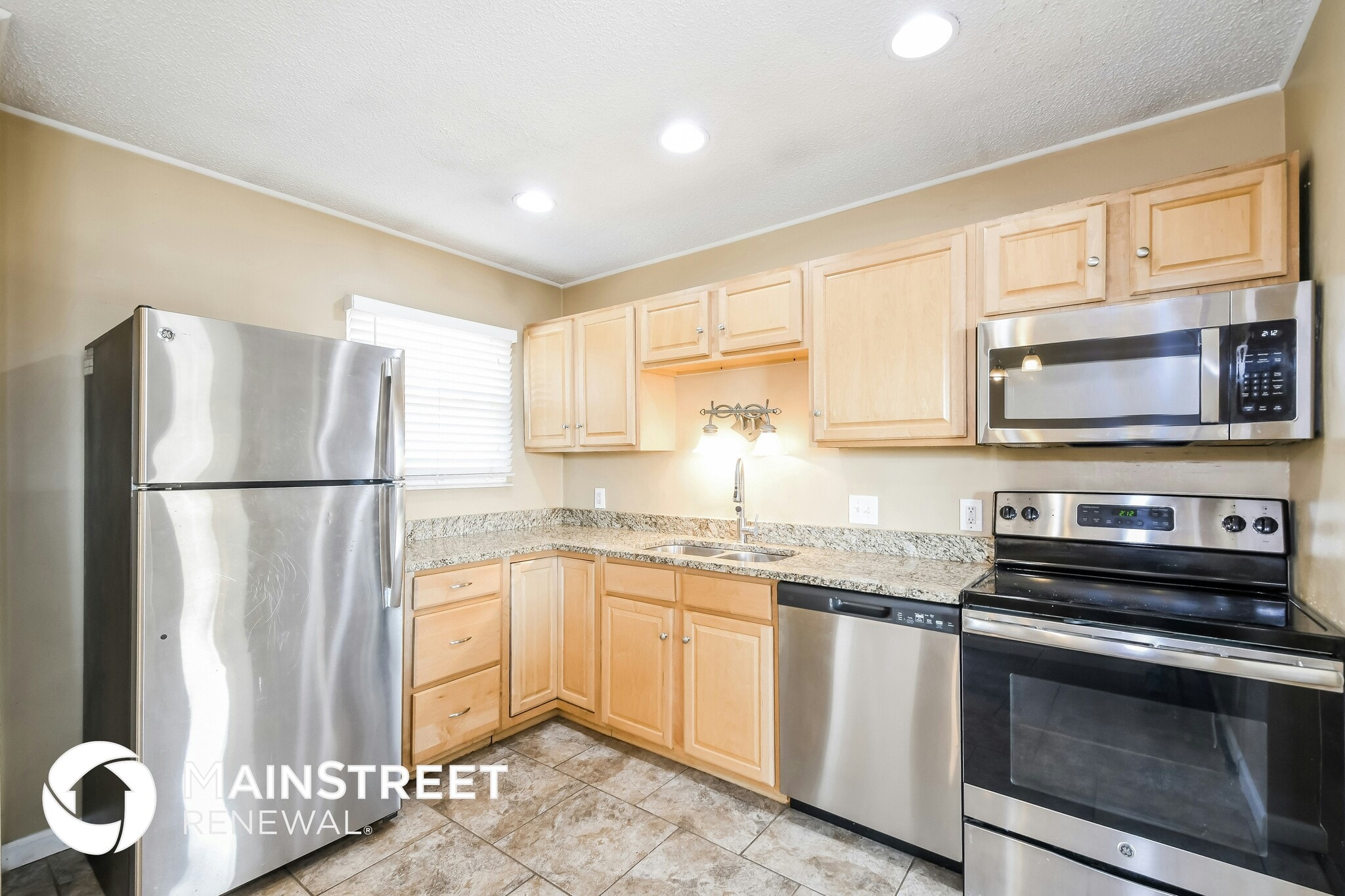 Building Photo - 5861 Falcon View Ln