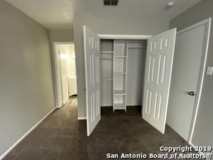 Building Photo - 15013 Winter View Dr