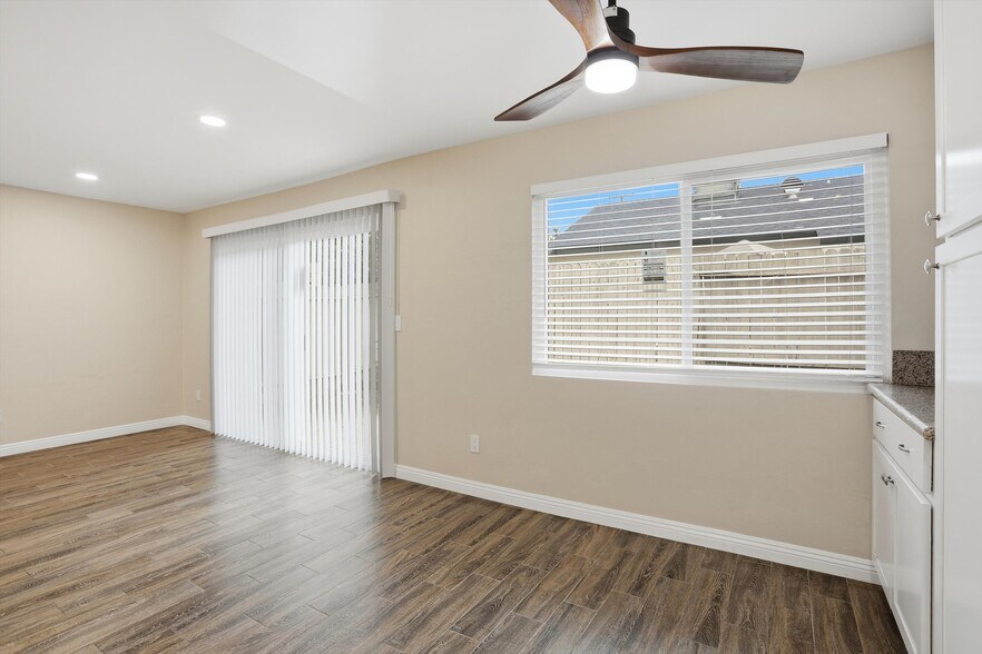 Building Photo - 840 Bonita Ave