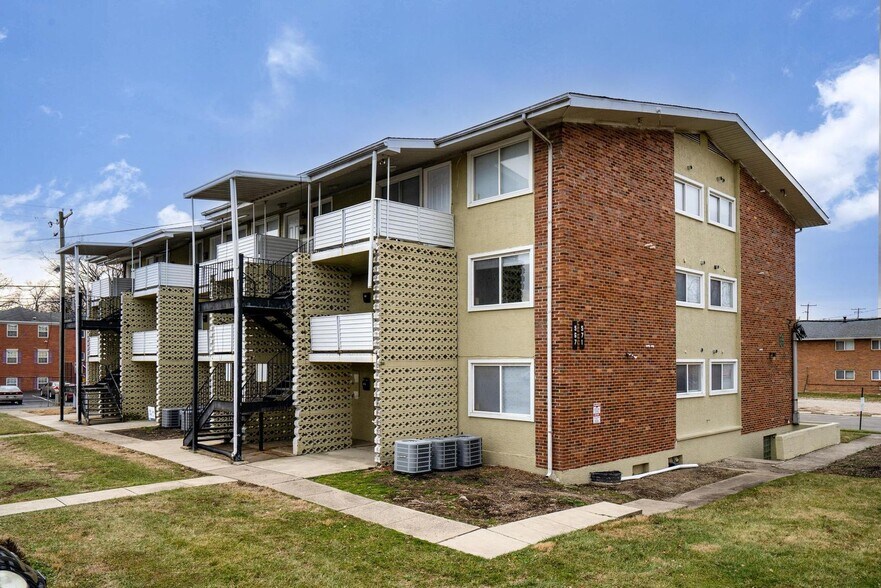 Riverview Apartments Located Near OSU Campus 567581 Riverview Dr