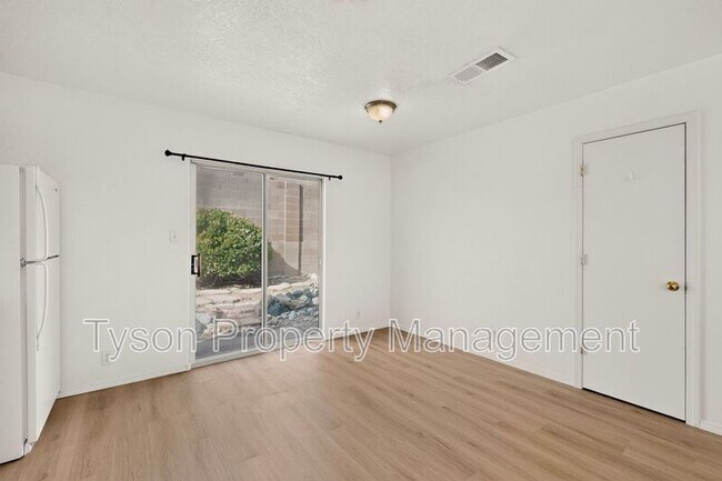 Building Photo - 5905 Night Whisper Rd NW