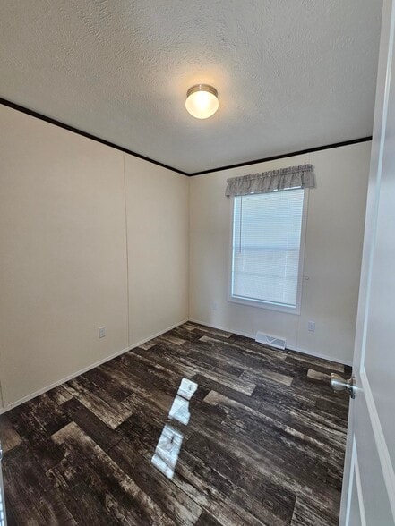 Building Photo - 54 Mapledale Acres