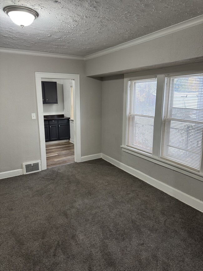 Dining Room - 13805 Othello Ave