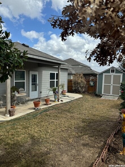 Building Photo - 9042 Halbert Falls