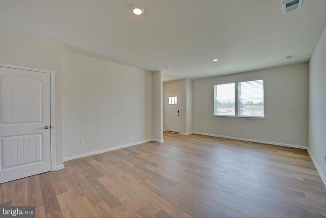 Building Photo - 103 Ridgley Blvd