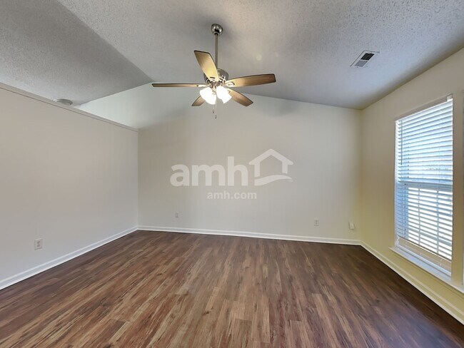 Building Photo - 3413 Braefield Dr