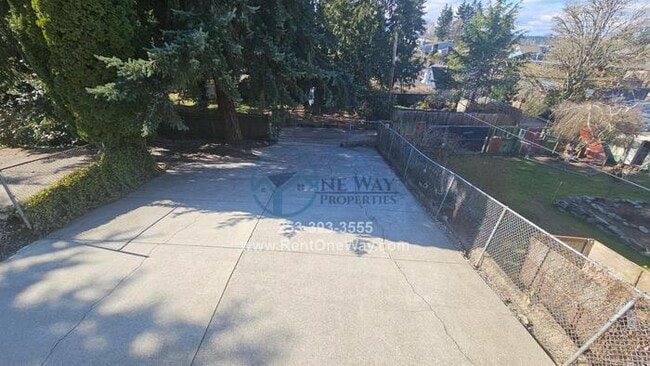 Building Photo - 4706 N Mullen St