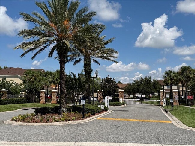 Building Photo - 1550 Portofino Meadows Blvd