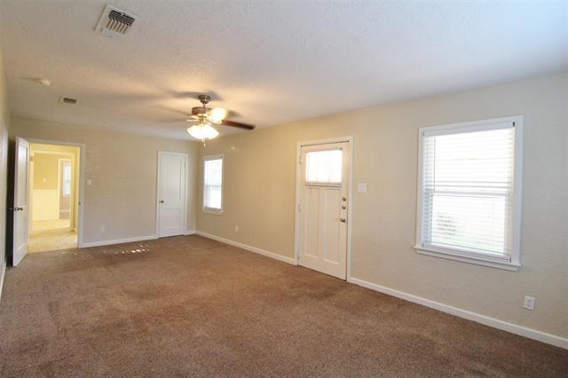 Building Photo - 5441 Thomas Ln