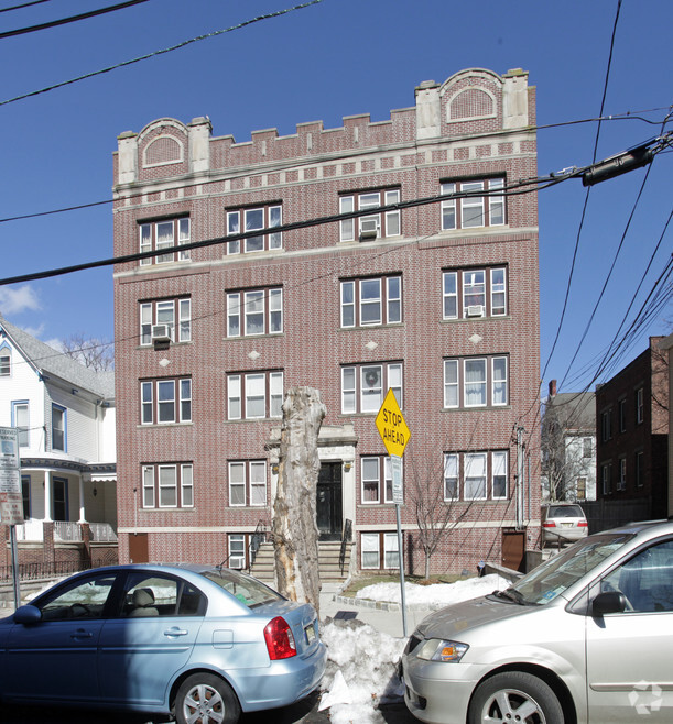 Building Photo - Sherman View