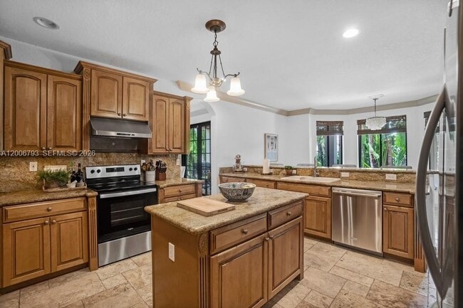 Building Photo - 7581 SW 191st St