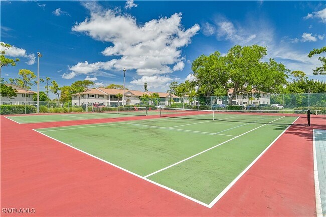 Building Photo - 14860 Summerlin Woods Dr