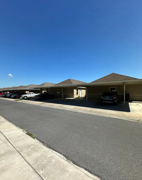 Building Photo - 1801 Harrison St