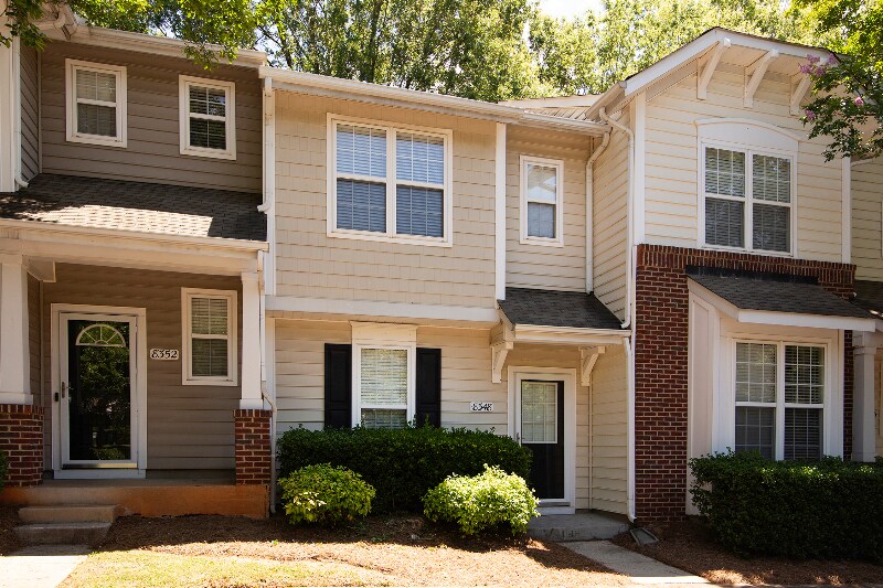 Primary Photo - 8348 Chaceview Ct