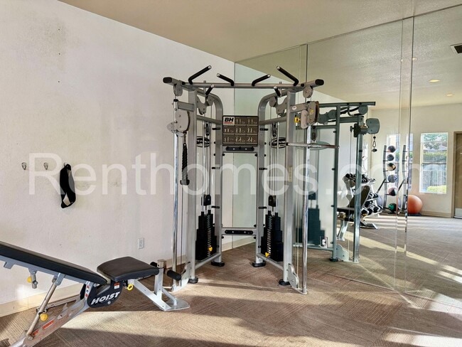 Building Photo - 11679 Westview Pkwy