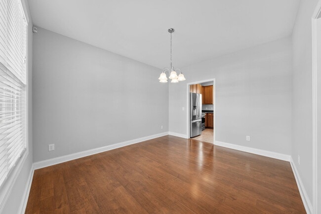 Building Photo - 1008 Whispering Doe Dr