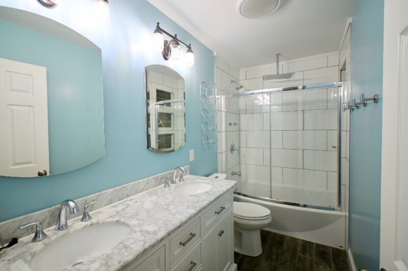 Building Photo - 615 Concord Rd