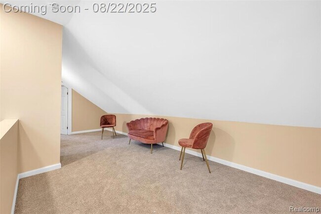 Building Photo - 8857 Charlevoix St