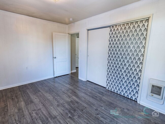 Building Photo - Beautiful River-View Home Near Downtown Warrenton