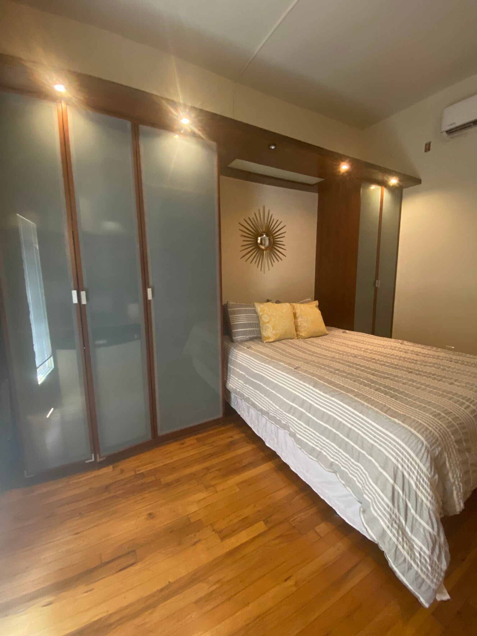 Building Photo - 1408 Washington St