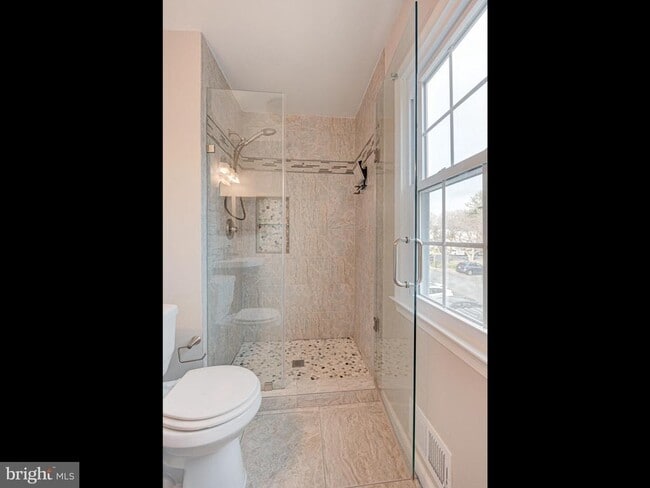 Building Photo - 10332 Mockingbird Pond Ct
