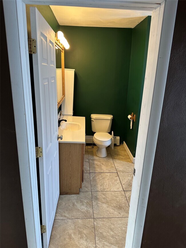 Building Photo - 3 Cleveland Ave