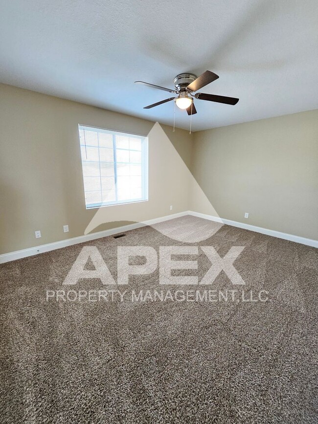 Building Photo - AVALON TOWNHOMES – BRAND NEW 2 Bd/2.5 Ba T...