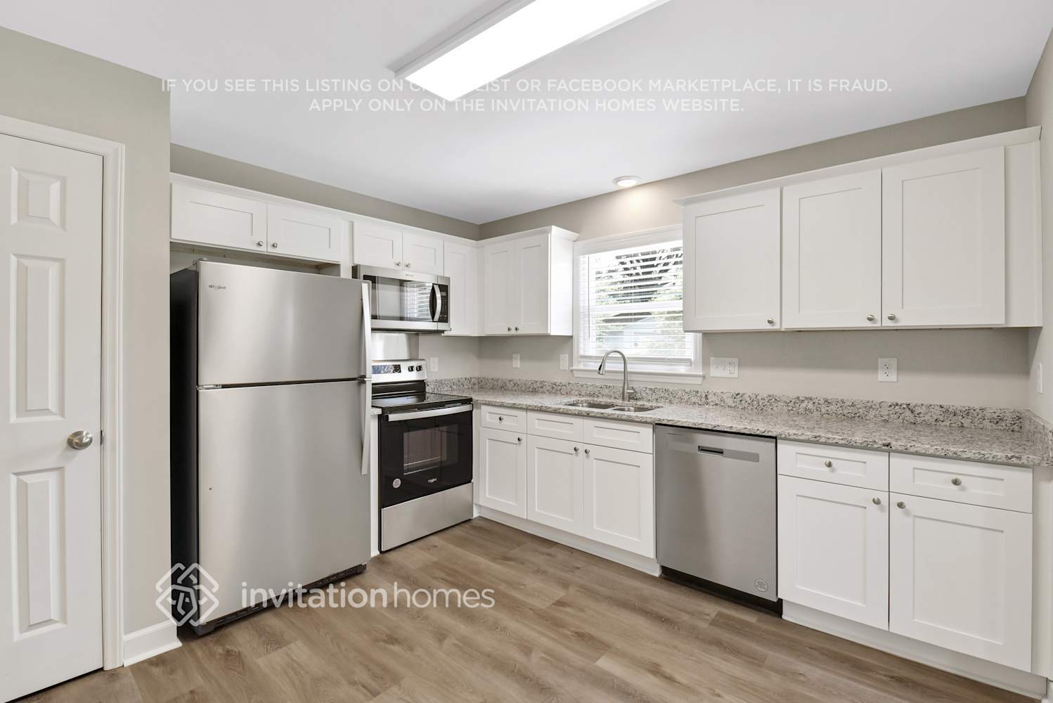 Building Photo - 4420 Birkdale Dr