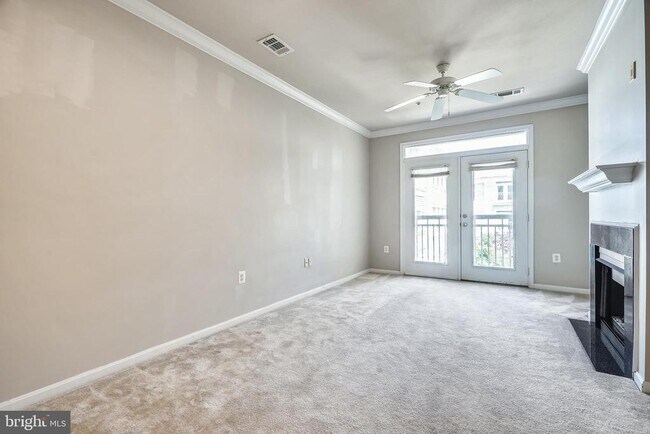 Building Photo - 2765 Centerboro Dr